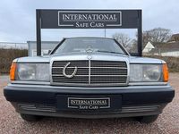 Gebraucht Mercedes 190 94 PS (69 kW) 1991 Silber Limousine