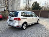 Gebraucht VW Sharan 140 PS (102 kW) 2012 Silber Van / Kleinbus