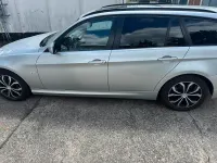 Gebraucht BMW 318 143 PS (105 kW) 2011 Silber Kombi
