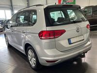 Gebraucht VW Touran 116 PS (85 kW) 2020 Andere Van / Kleinbus