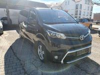 Gebraucht Toyota Proace Executive 177 PS (130 kW) 2017 Schwarz Van / Kleinbus