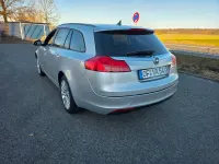 Używany Opel Insignia Active 110 KM (80 kW) 2013 Srebrny Kombi