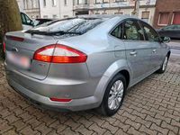 Gebraucht Ford Mondeo 160 PS (117 kW) 2007 Grau Limousine