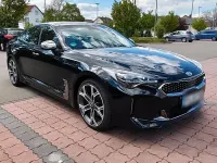 Gebraucht Kia Stinger GT-Line 200 PS (147 kW) 2017 Schwarz Kleinwagen