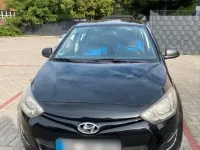 Gebraucht Hyundai i20 86 PS (63 kW) 2013 Schwarz Kleinwagen