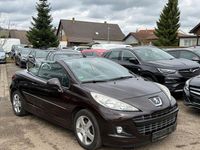 Gebraucht Peugeot 207 Active 120 PS (88 kW) 2015 Rouge noir Cabrio
