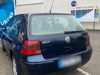 Używany VW Golf IV 101 KM (74 kW) 1998 Niebieski Hatchback