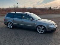 Gebraucht VW Passat 131 PS (96 kW) 2001 Grau Kombi