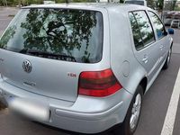 Gebraucht VW Golf IV 130 PS (95 kW) 2001 Silber Limousine