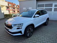 Gebraucht Skoda Karoq Tour 116 PS (85 kW) 2023 Moonweiss metallic SUV