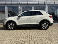 Gebraucht VW T-Roc Move 110 PS (80 kW) 2023 Grau SUV