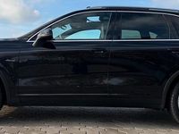 Second-hand Porsche Cayenne 2016 Negru SUV