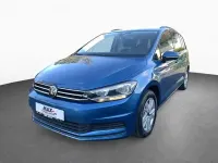 Gebraucht VW Touran Comfortline 122 PS (89 kW) 2023 Blau Van / Kleinbus