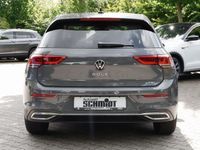 Gebraucht VW Golf VIII Active 131 PS (96 kW) 2023 Delfingrau Limousine