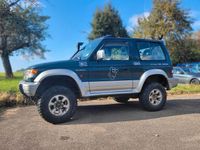Gebraucht Mitsubishi Pajero 177 PS (130 kW) 1997 Grün SUV