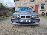 Second-hand BMW 320 150 CP (110 kW) 1992 Gri Berlinǎ