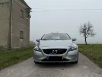 Gebraucht Volvo V40 Kinetic 122 PS (89 kW) 2017 Silber Kombi