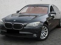 Gebraucht BMW 730 Sport Line 245 PS (180 kW) 2009 Grau Limousine