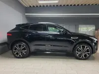 Gebraucht Jaguar E-Pace R-Dynamic 241 PS (177 kW) 2018 Farallon black SUV