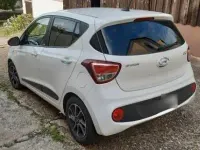 Gebraucht Hyundai i10 Passion 87 PS (63 kW) 2018 Weiß Kleinwagen