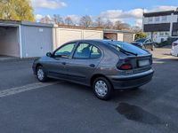 Gebraucht Renault Mégane 90 PS (66 kW) 1997 Grau Limousine