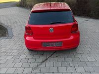 Gebraucht VW Polo Comfortline 69 PS (50 kW) 2011 Rot Kleinwagen