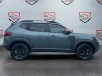 Gebraucht Dacia Duster Extreme 131 PS (96 kW) 2025 Gruen SUV