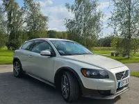 Usata Volvo C30 179 CV (131 kW) 2006 Argento Utilitaria