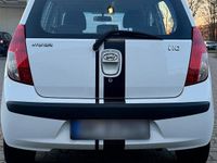 Gebraucht Hyundai i10 67 PS (49 kW) 2010 Weiß Kleinwagen