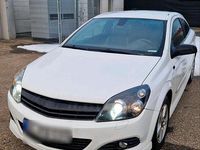 Gebraucht Opel Astra GTC 140 PS (102 kW) 2009 Weiß Coupé