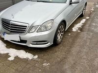 Gebraucht Mercedes 220 170 PS (125 kW) 2011 Silber Limousine
