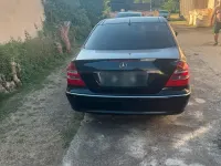 Gebraucht Mercedes E320 204 PS (150 kW) 2004 Schwarz Limousine