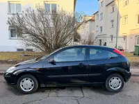Gebraucht Ford Focus 115 PS (84 kW) 2002 Schwarz Coupé
