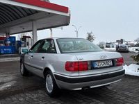 Gebraucht Audi 80 90 PS (66 kW) 1992 Silber Limousine