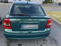 Gebraucht Opel Astra 101 PS (74 kW) 2002 Grün Kleinwagen