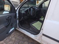 Gebraucht Opel Combo 101 PS (74 kW) 2004 Weiß Van / Kleinbus