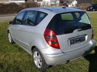 Gebraucht Mercedes A150 Elegance 95 PS (69 kW) 2008 Silber Limousine