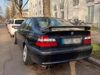 Gebraucht BMW 325 Basis 192 PS (141 kW) 2002 Blau Limousine