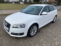 Gebraucht Audi A3 Ambition 105 PS (77 kW) 2012 Weiß Limousine