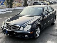 Gebraucht Mercedes E200 Avantgarde 163 PS (119 kW) 2004 Blau Limousine