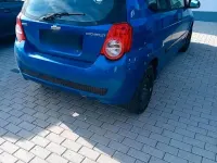 Gebraucht Chevrolet Aveo 84 PS (61 kW) 2010 Blau Kleinwagen