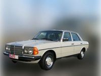 Gebraucht Mercedes 200 109 PS (80 kW) 1982 Weiß Limousine