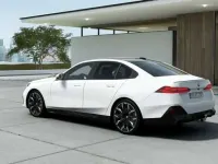 Neu BMW 540 M Sport 286 PS (210 kW) 2026 Alpinweiß uni Limousine