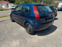 Gebraucht Ford Fiesta 69 PS (50 kW) 2005 Blau Kleinwagen
