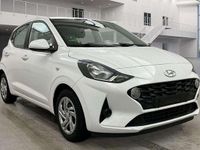 Gebraucht Hyundai i10 Advanced 67 PS (49 kW) 2023 Weiß Kleinwagen