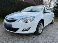 Gebraucht Opel Astra 125 PS (91 kW) 2011 Weiß Kombi
