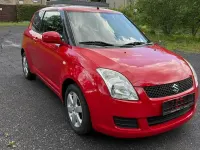 Gebraucht Suzuki Swift Club 94 PS (69 kW) 2010 Rot Kleinwagen