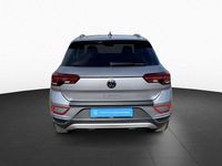 Gebraucht VW T-Roc Style 150 PS (110 kW) 2023 Silber SUV