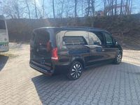 Gebraucht Mercedes Vito 190 PS (139 kW) 2022 Schwarz Van