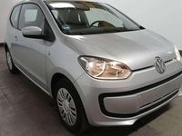 Gebraucht VW up! move up! 60 PS (44 kW) 2016 Light silver metallic Kleinwagen